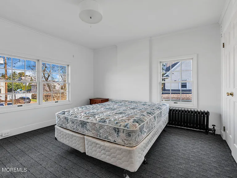 3 Royal Pl — Photo 15