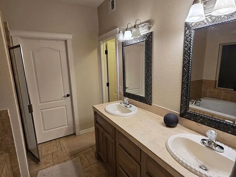 3713 Star Beach Ln — Photo 4