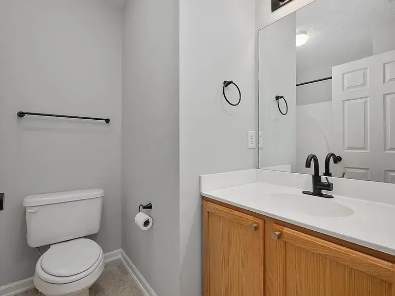 7333 Althorp Way — Photo 19