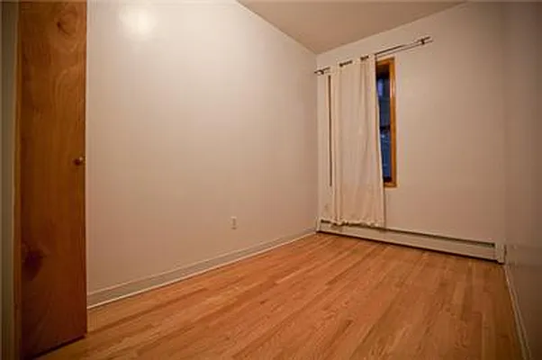 Rented by E Property Group | media 10