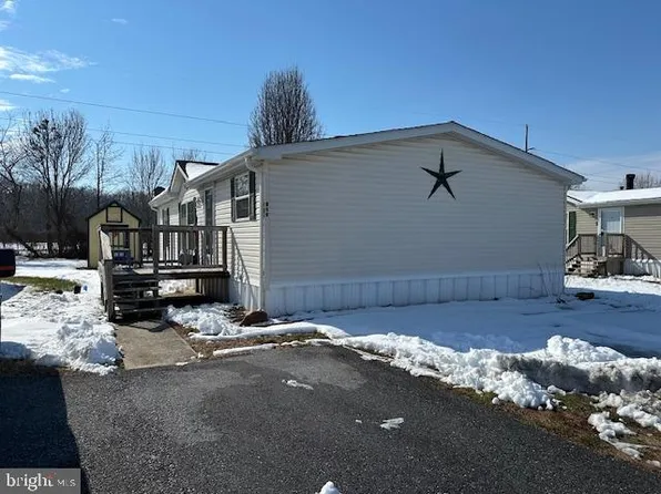 127 Pine Cone Dr, Dover, DE 19901