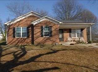 1205 Benjamin Benson St, Greensboro, NC 27406