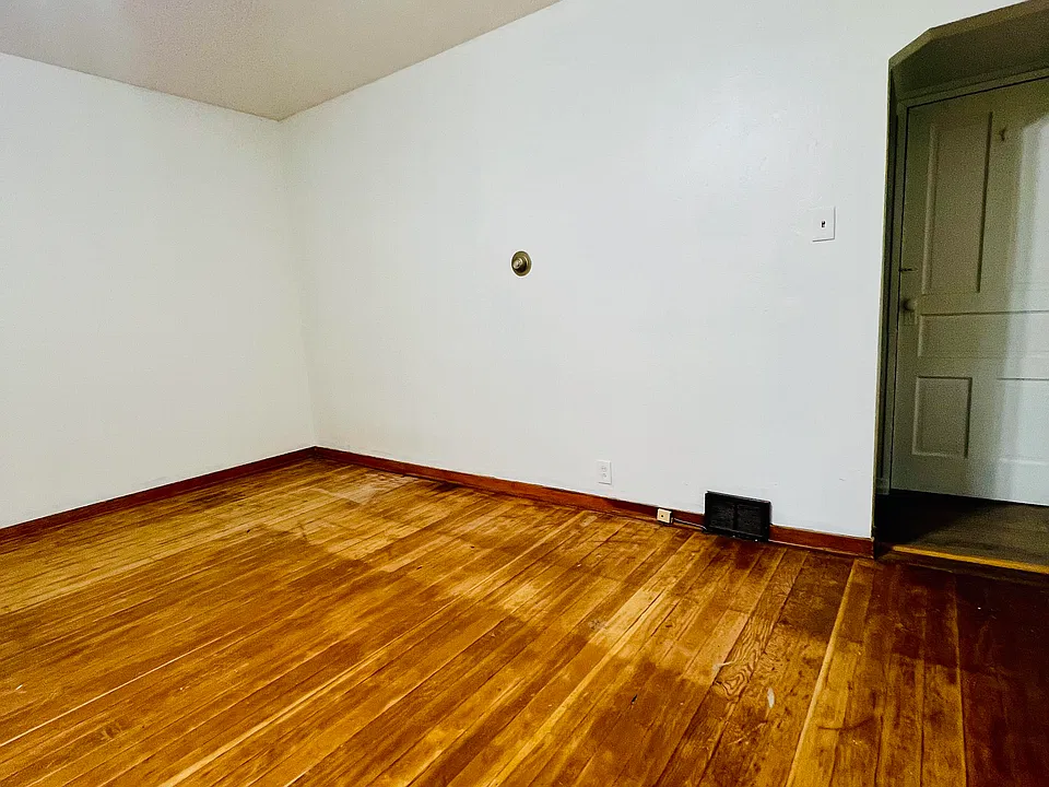 237 Penn St