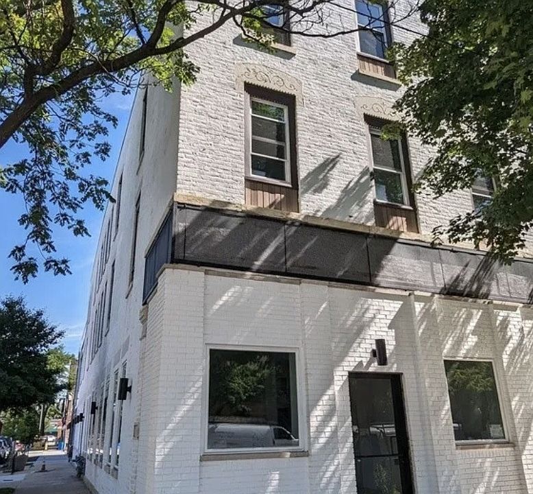 1st image of 449 N Elizabeth St #2S