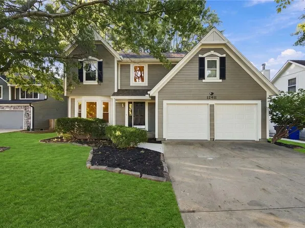 12411 S Alcan St, Olathe, KS 66062