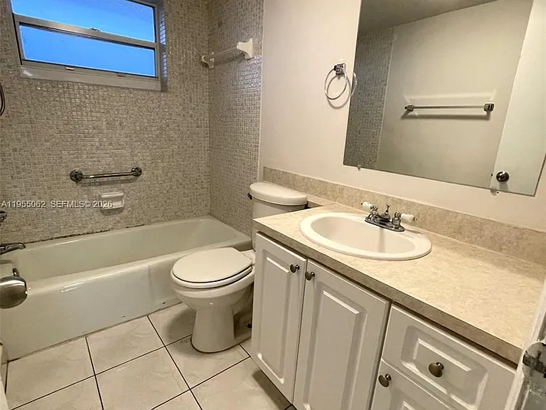 4191 NW 41st St #418 — Photo 10