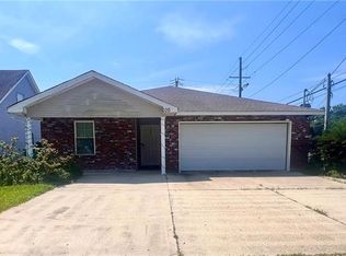 100 Gaudin St, Gretna, LA 70056