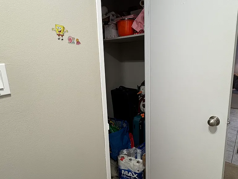 205 Oxford St E #1104 — Photo 9