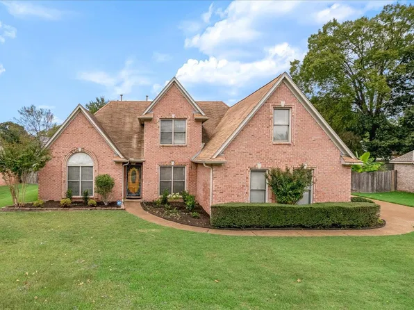 269 Grand Steeple Dr, Collierville, TN 38017