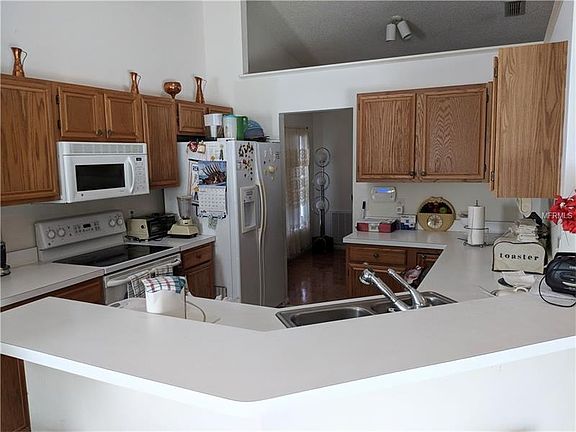 5th image of 1324 Crawford Dr