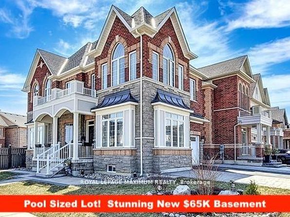 29 Red Tree Dr, Vaughan, ON L4H 4H8