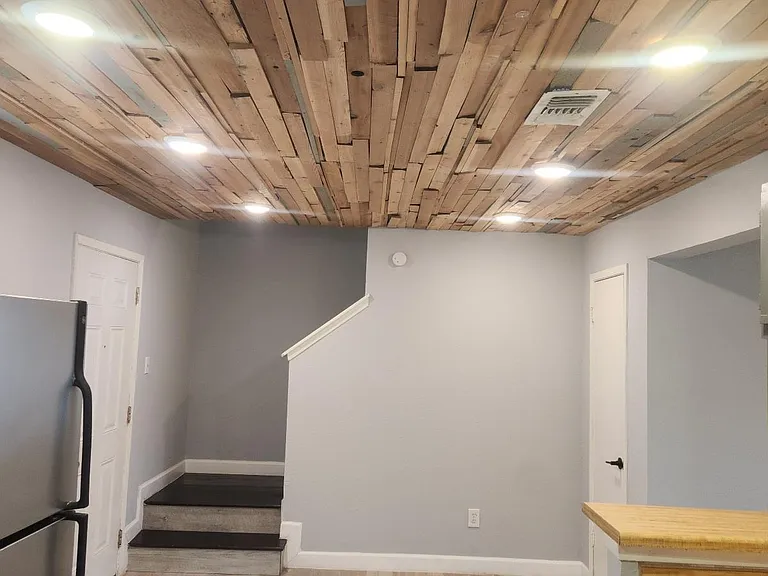 2807 W Slaughter Ln #B — Photo 10