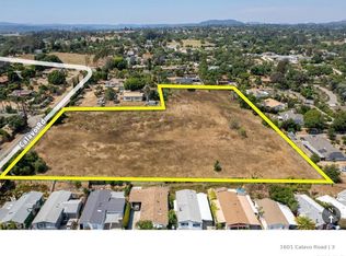 Calavo Rd, Fallbrook, CA 92028