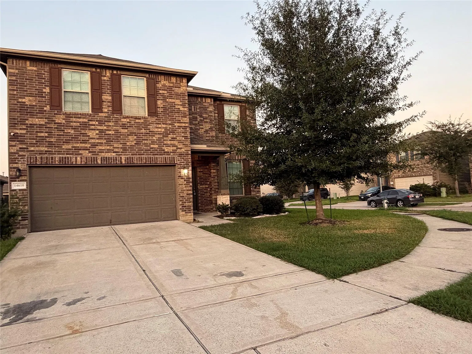 4 bed, 2.5 bath, 2508 sqft, $2,600 — Photo 4