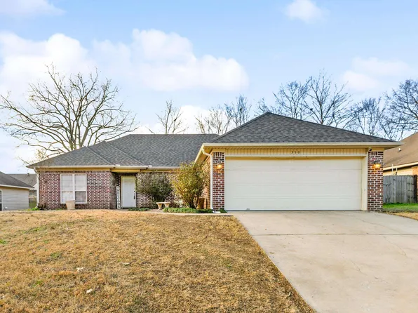 350 Meadow Creek Dr, Haskell, AR 72015