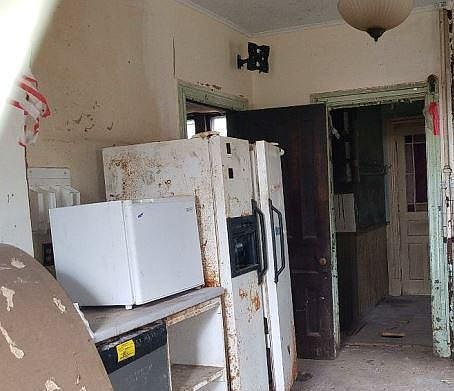 4th image of 17 Prospect Ave