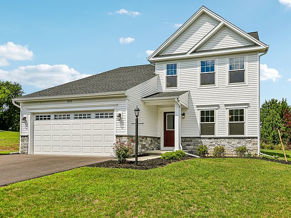 Crestmont-B-Exterior-2