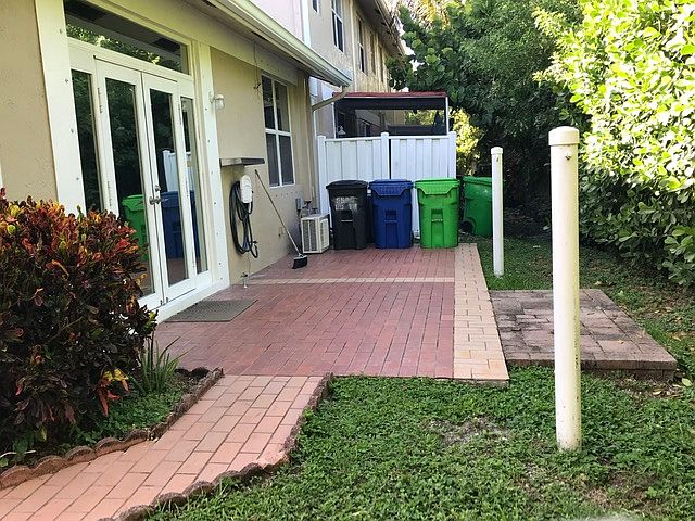 1st image of 5500 NW 90th Ter
