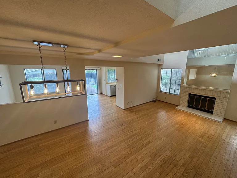 129 Payot Ct — Photo 5