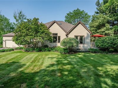 605 Magnolia Ln, Chagrin Falls, OH, 44023