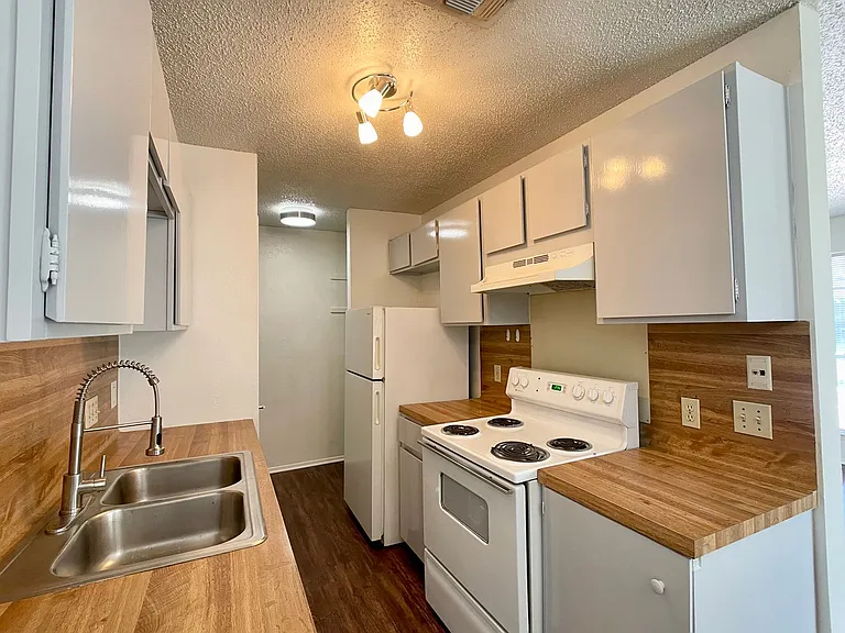 2603 Brickford Cv #A — Photo 7