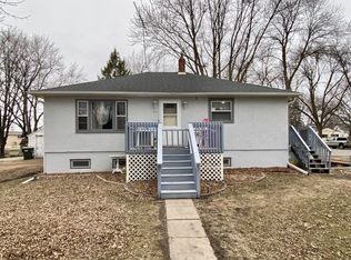 310 2nd St S, Winsted, MN 55395
