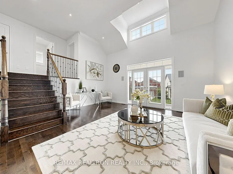7 Military Ct — Photo 25