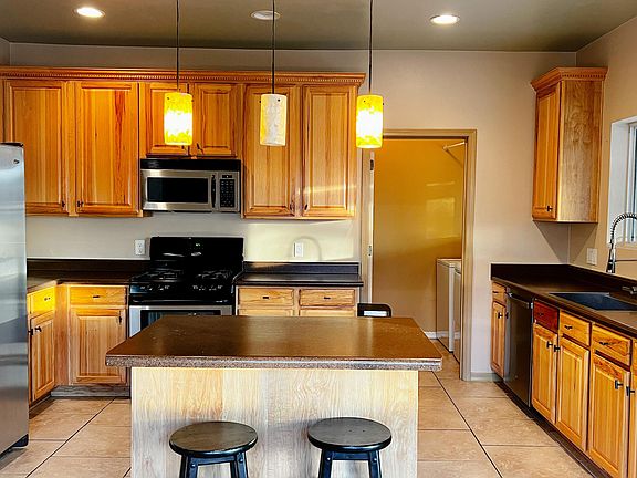 4th image of 13618 E Hampden Green Way
