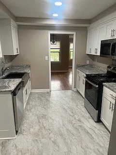231 Wilson Ave — Photo 7