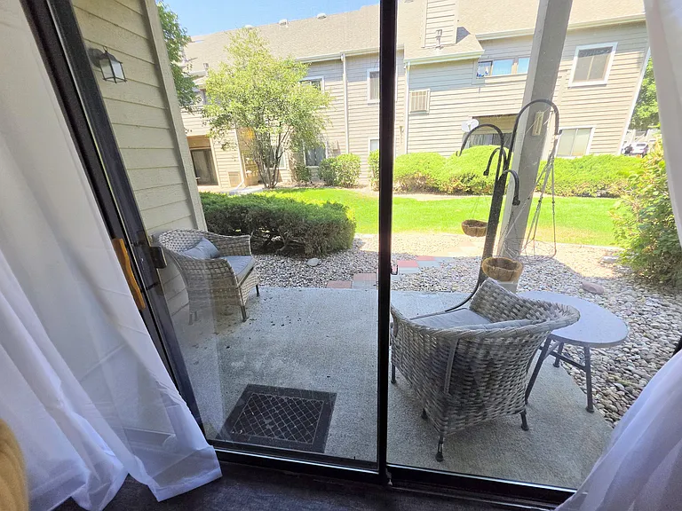 Patio / Outdoor Area