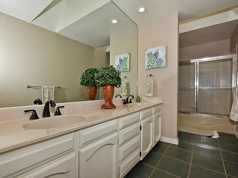 1425 Winding Ridge Ter — Photo 8