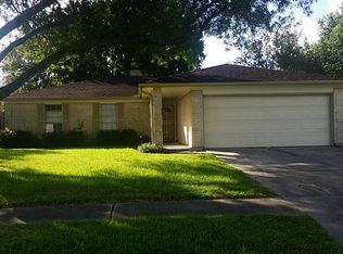9211 McAfee Dr, Houston, TX 77031