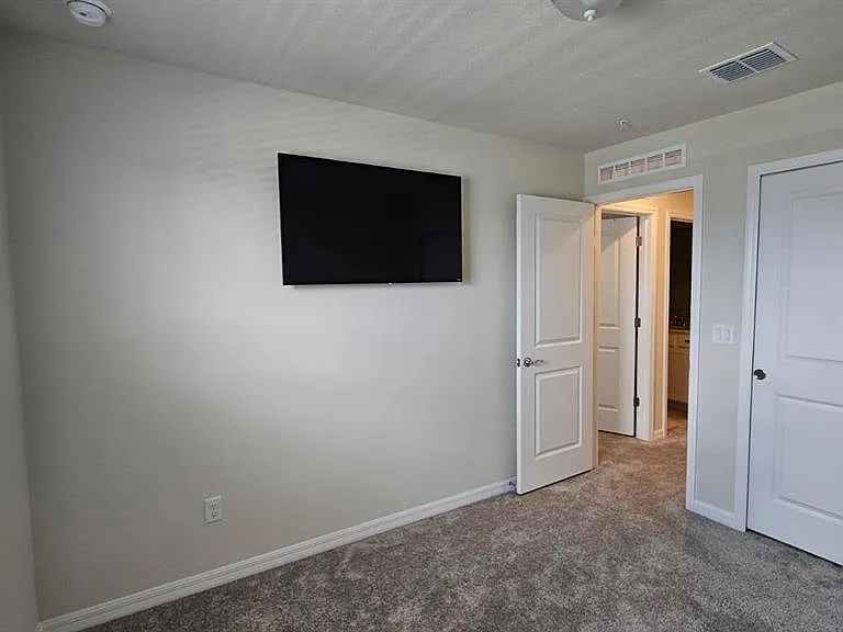 10274 Hadley St — Photo 15