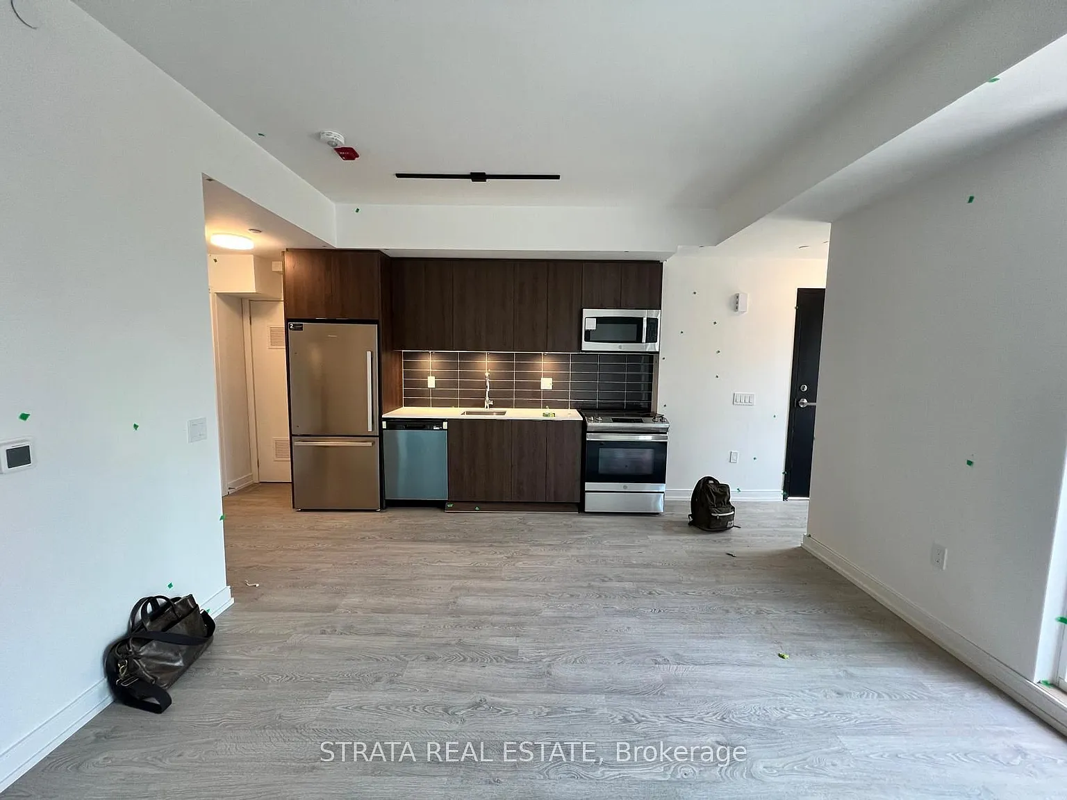 1 bed, $2,000 — Photo 2