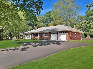 40 Van Wardt Pl, Tappan, NY 10983