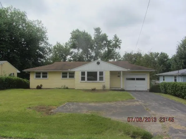 196 Hillside Cir, Mansfield, OH 44907