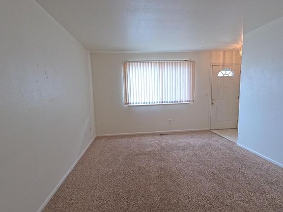 2nd image of 2121 35th Ave #11