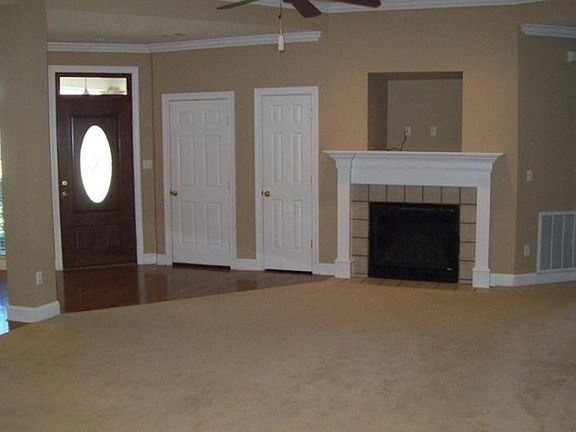 Living Room with Gas Fireplace