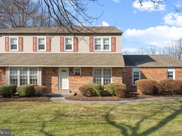 10 Glenloch Way, Frazer, PA 19355