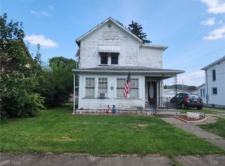 449 2nd St NE, New Philadelphia, OH 44663