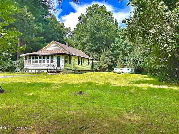 313 Church Road, Albany, NY 12203