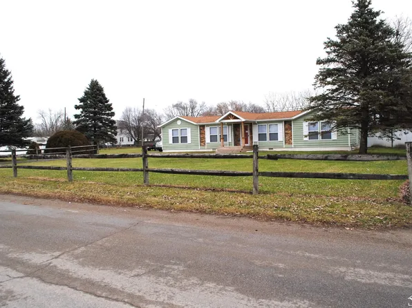 1061 Union St, Monroe, MI 48161