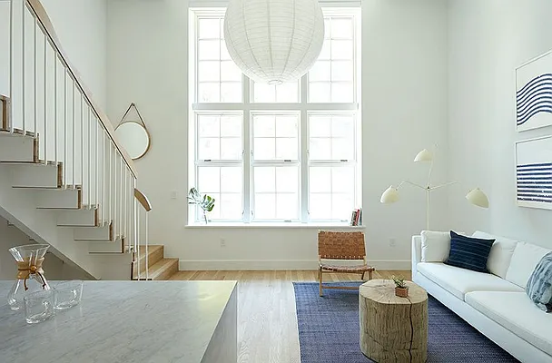 Sold by Compass | media 16