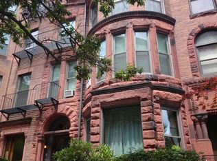 29 Bay State Rd APT 4, Boston, MA 02215