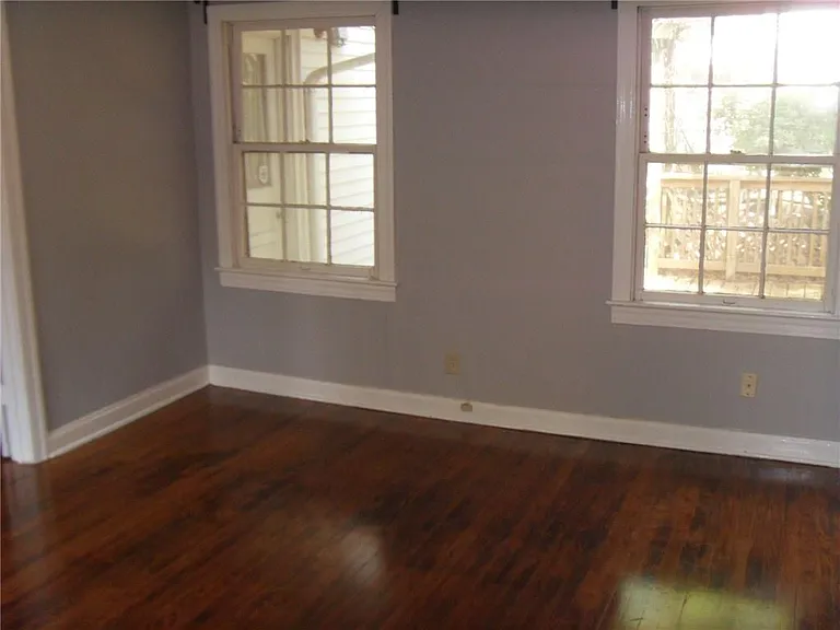 5506 Avenue G — Photo 3
