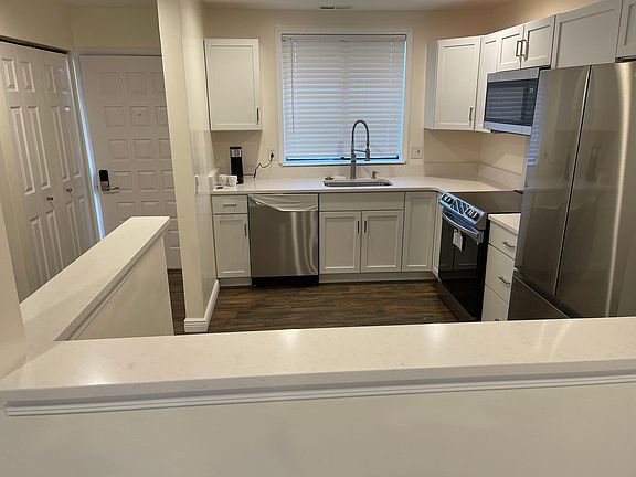 2nd image of 22221 Indian Creek Dr