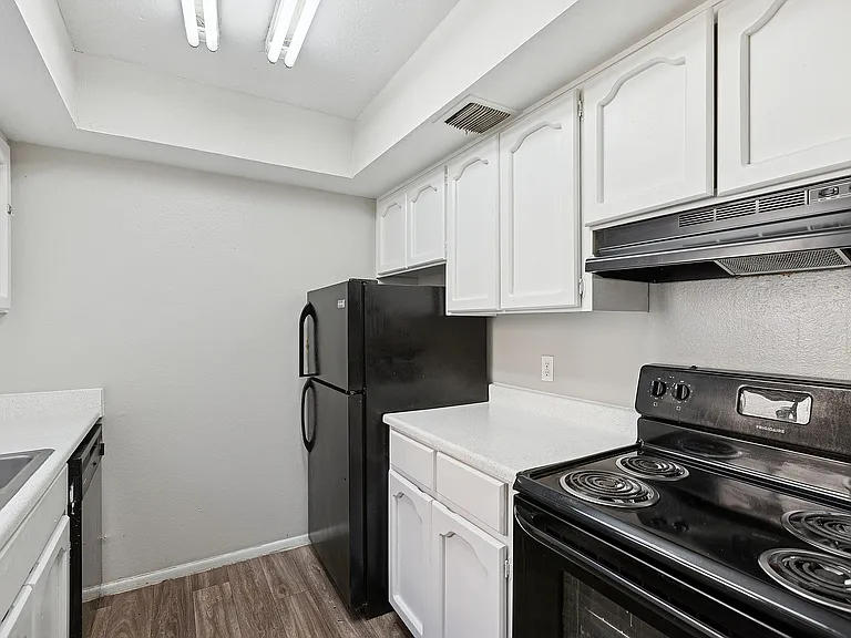 Bridge Lane Apartment Homes — Photo 23