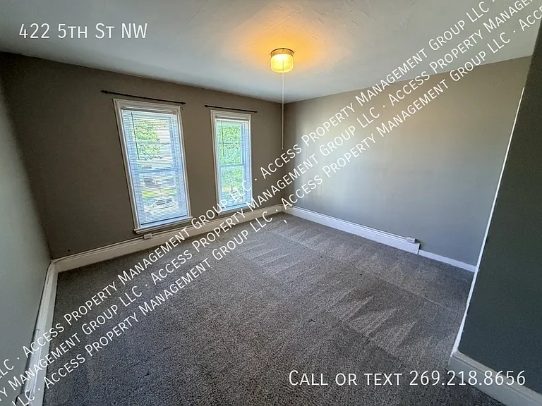 422 5th St NW — Photo 17
