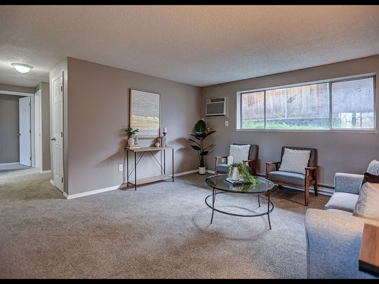 3112 E 29th Ave #3 — Photo 6
