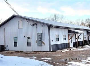 11 W Main St, Adrian, MO 64720